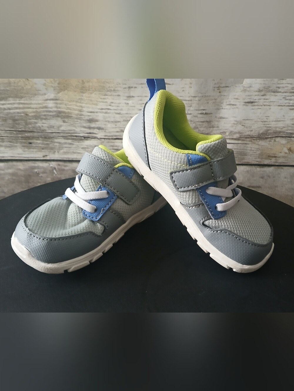 See Kai Run Basics, Grey and Blue Sneakers with Lime Interior